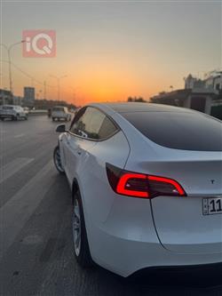 تێسلا مۆدێلی Y